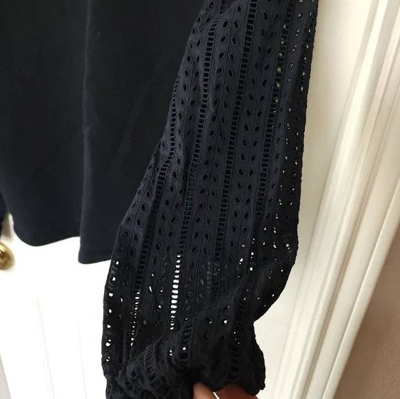 Banana Republic pullover - Picture 2 of 6